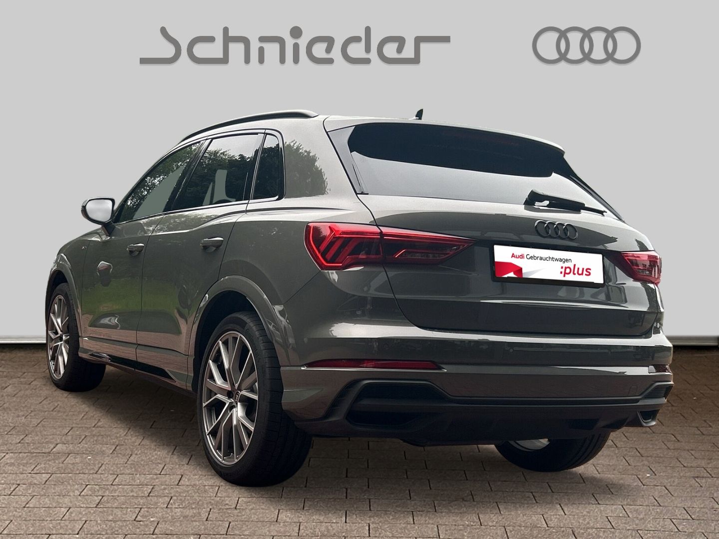 Fahrzeugabbildung Audi Q3 SLINE 35 TDI MATRIX,KAMERA,CARPLAY,ACC,AHK