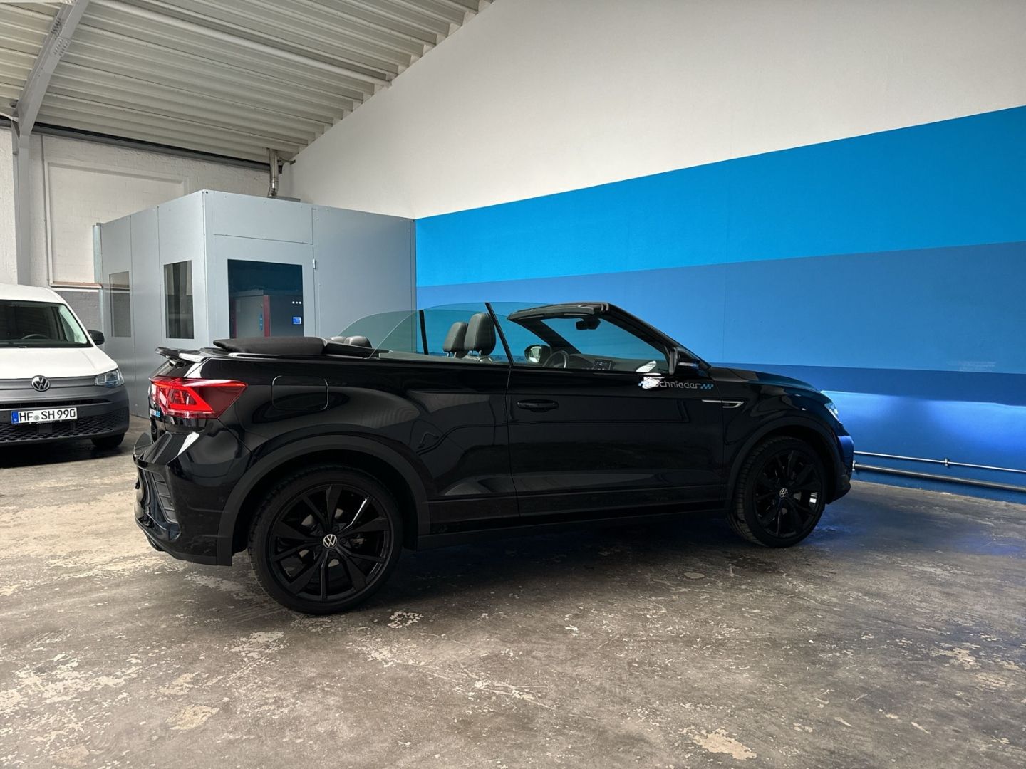 Fahrzeugabbildung Volkswagen T-Roc Cabriolet 1.5 TSI R-Line OPF (EURO 6d) LED