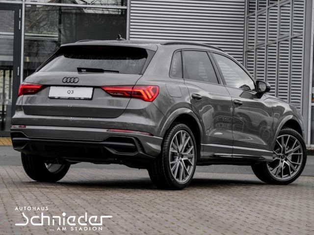 Fahrzeugabbildung Audi Q3 SLINE 35 TFSI MATRIX,KAMERA,AHK,ACC,SHZ Navi