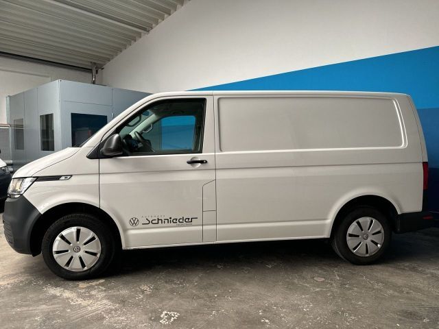 Fahrzeugabbildung Volkswagen Transporter Kasten Climatic DAB Radio Trennwand