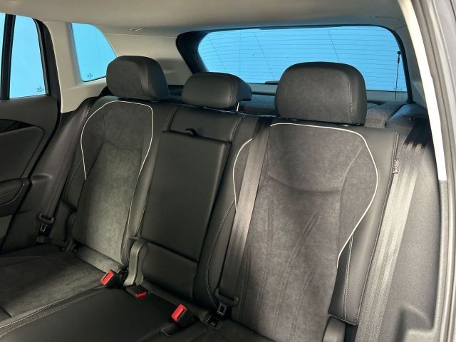 Fahrzeugabbildung Volkswagen Tiguan Elegance 2.0l TDI IQ.LIGHT AHK STANDH LED