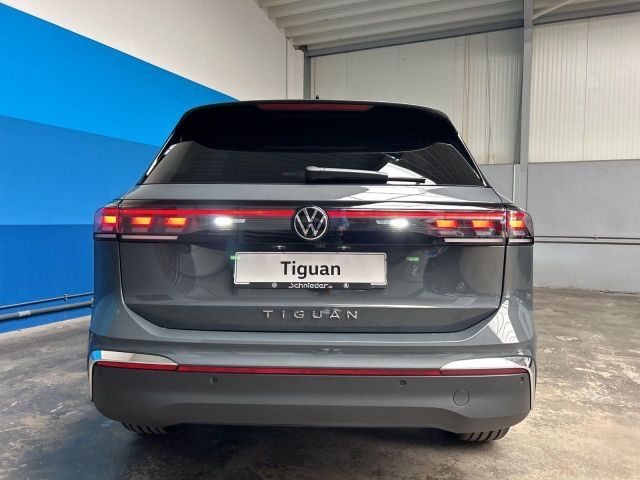 Fahrzeugabbildung Volkswagen Tiguan Elegance 2.0l TDI IQ.LIGHT AHK STANDH LED