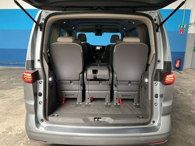 Fahrzeugabbildung Volkswagen T7 Multivan 2.0 TDI DSG 7 Sitze Navi Kamera DCP