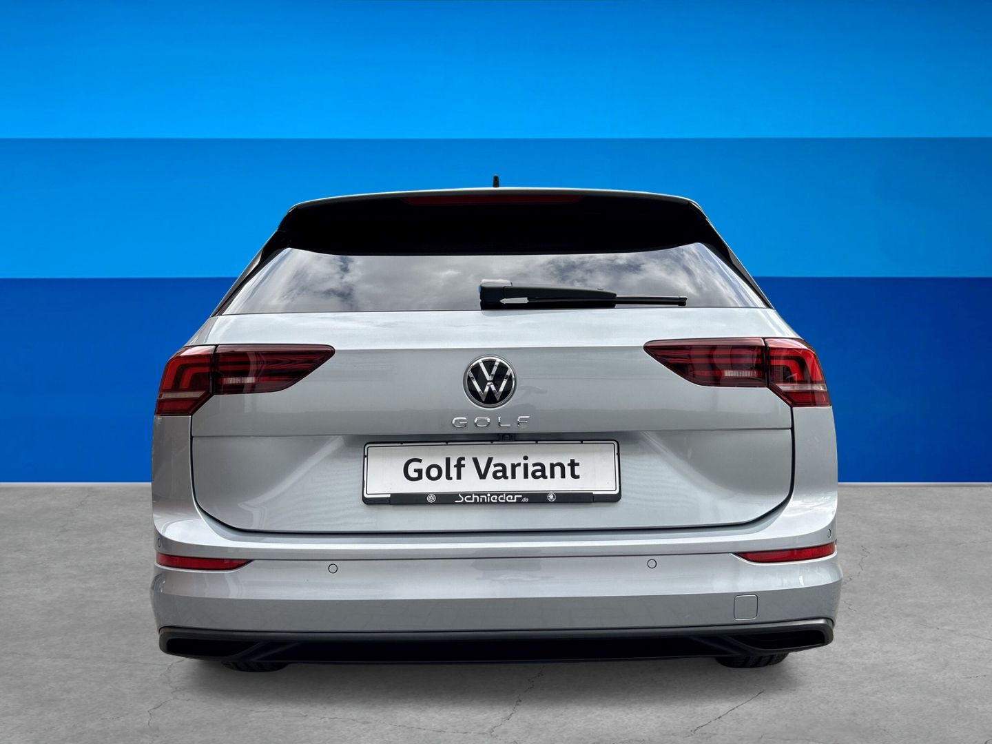 Fahrzeugabbildung Volkswagen Golf Variant Life 2,0 l TDI DSG REAR VIEW