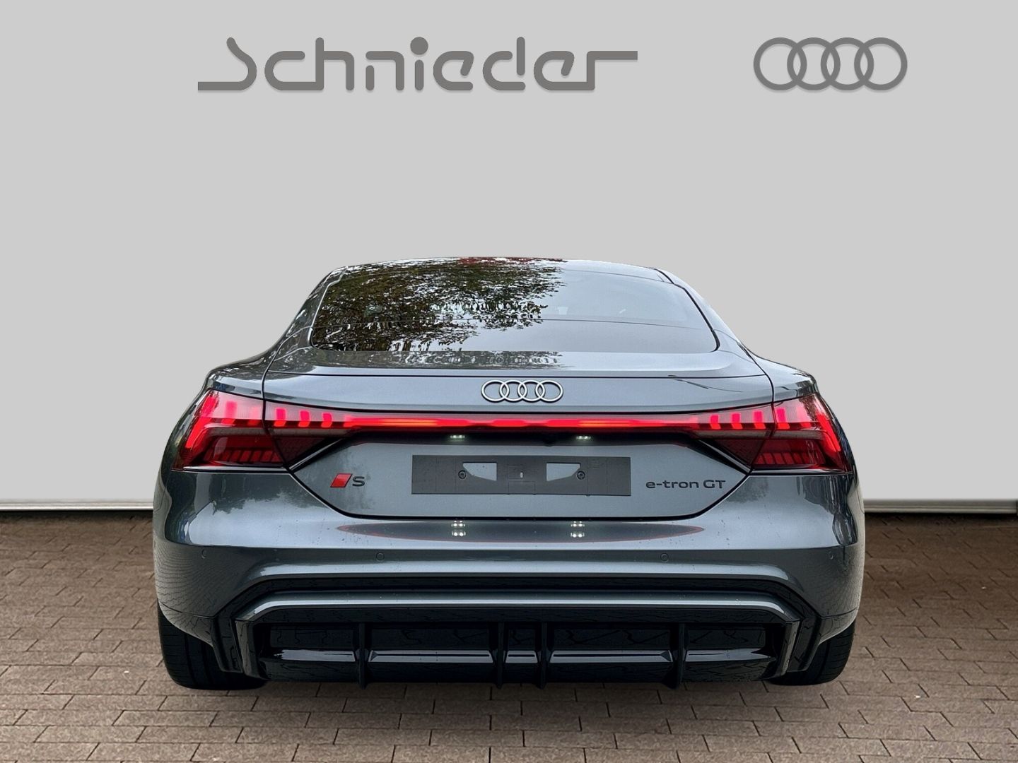 Fahrzeugabbildung Audi RS e-tron GT 435 kW, HUD,PANO,MATRIX,B&O,APPLE