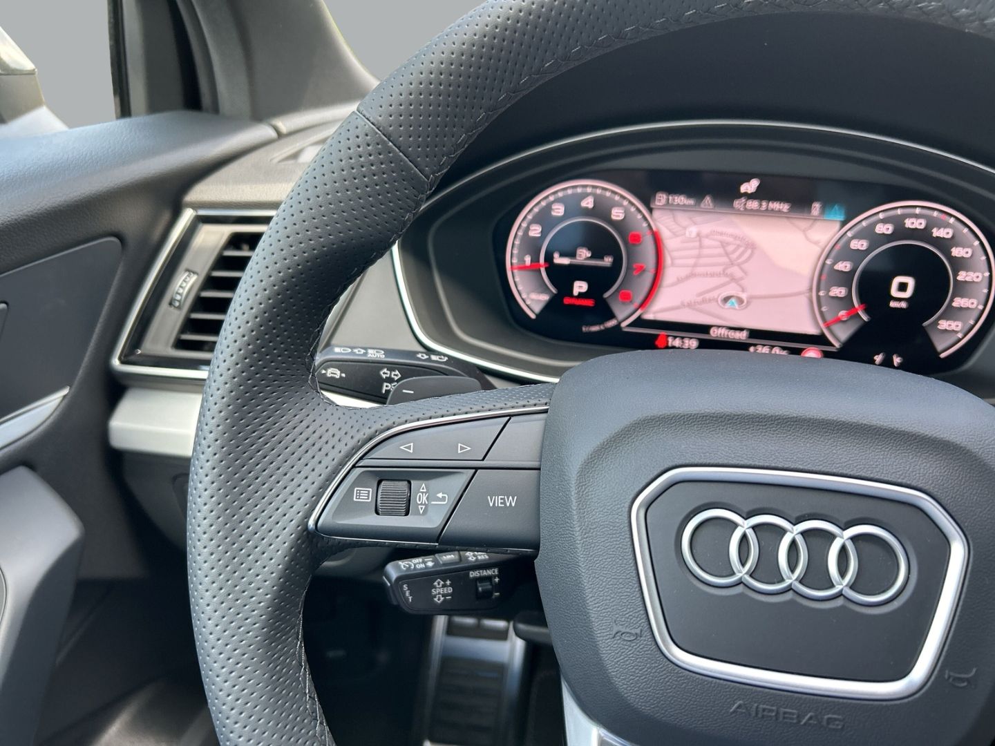 Fahrzeugabbildung Audi Q5 SLINE 40 TFSI QUATTRO,MATRIX,AHK,ACC,ASSITENZ