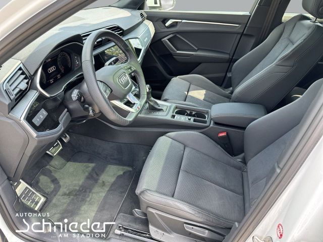 Fahrzeugabbildung Audi Q3 SLINE 35 TFSI MATRIX,KAMERA,AHK,PANO,BUSINESS