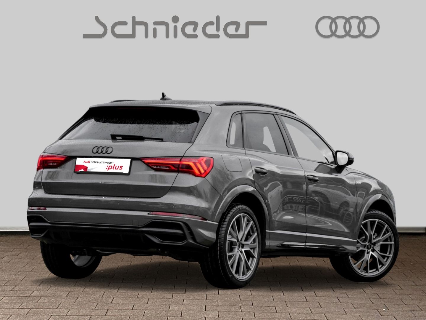 Fahrzeugabbildung Audi Q3 SLINE 35 TFSI MATRIX,KAMERA,AHK,ACC,SHZ Navi