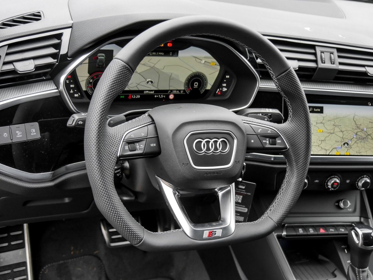 Fahrzeugabbildung Audi Q3 SLINE 35 TFSI MATRIX, AHK,VIRTUAL,KAMERA,ACC