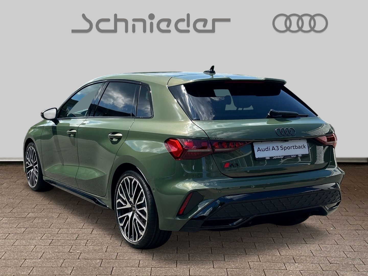 Fahrzeugabbildung Audi A3 SPORTBACK 35TFSI KAMERA,MATRIX BEAM,VIRTUAL