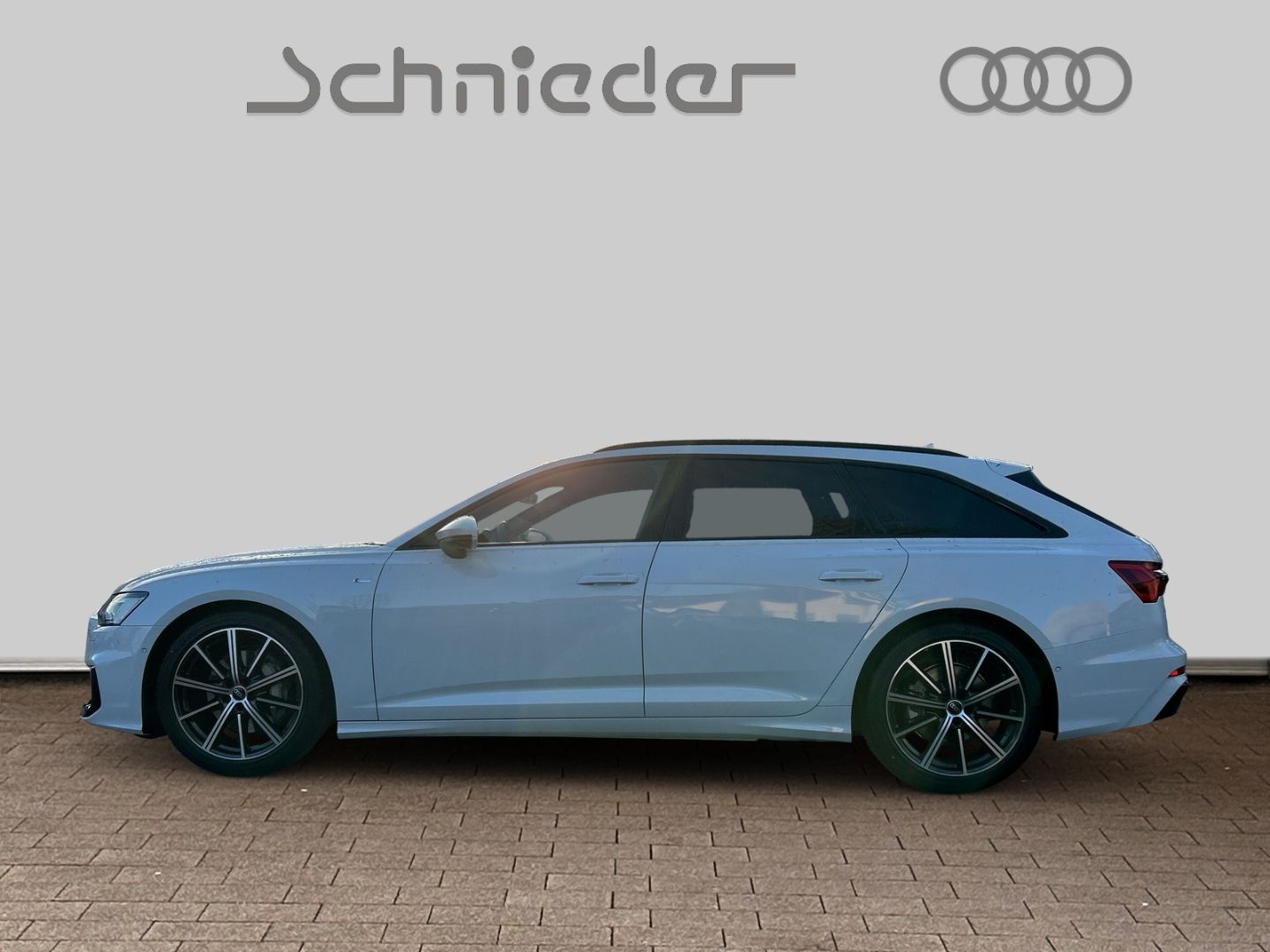 Fahrzeugabbildung Audi A6 AVANT 50TDI MATRIX,HUD,PANO,AHK,SHZ,KAMERA