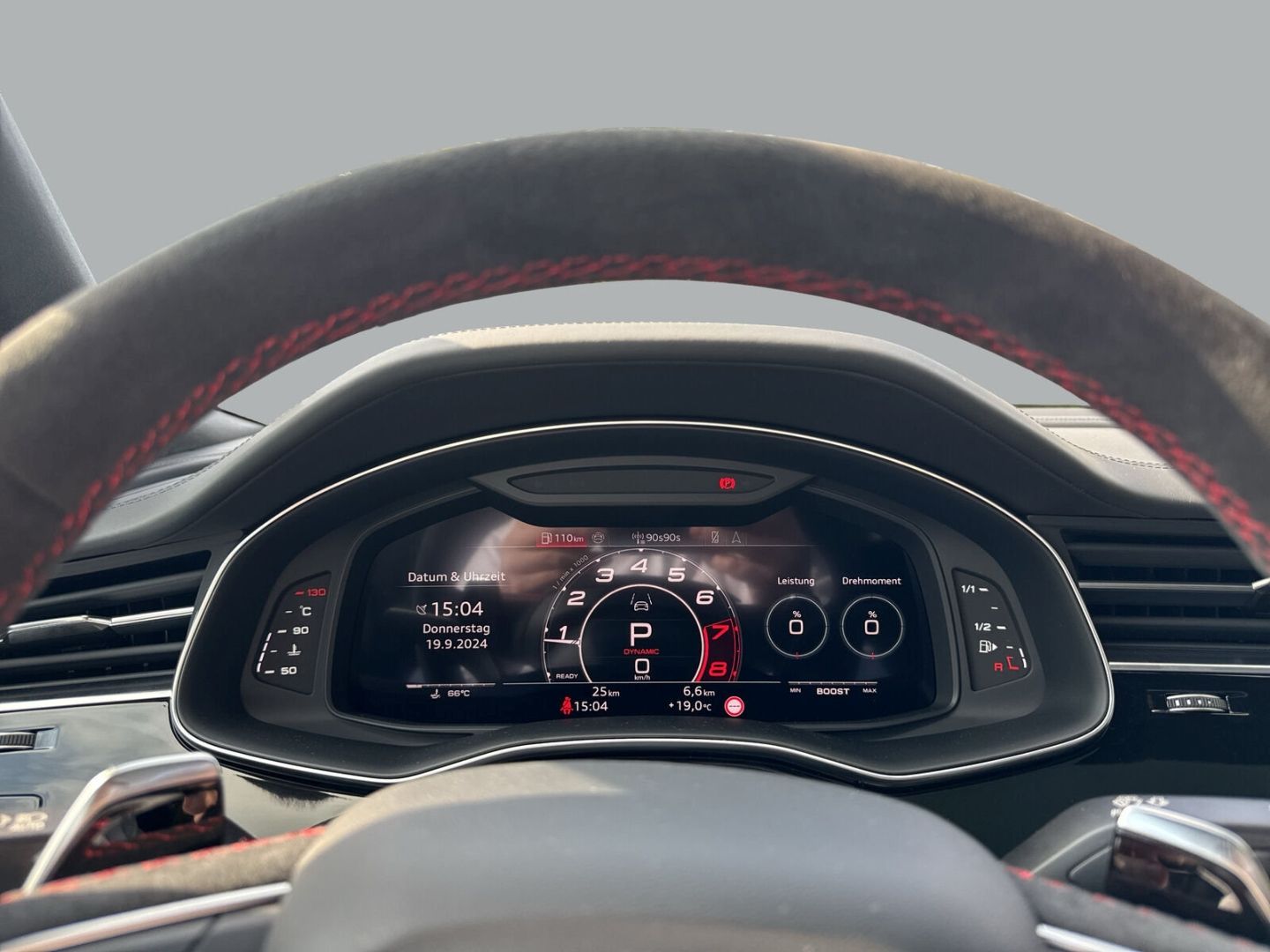 Fahrzeugabbildung Audi RSQ8 SUV HUD LASER,PANO,AHK,VIRTUAL,SPORTABG,B&O