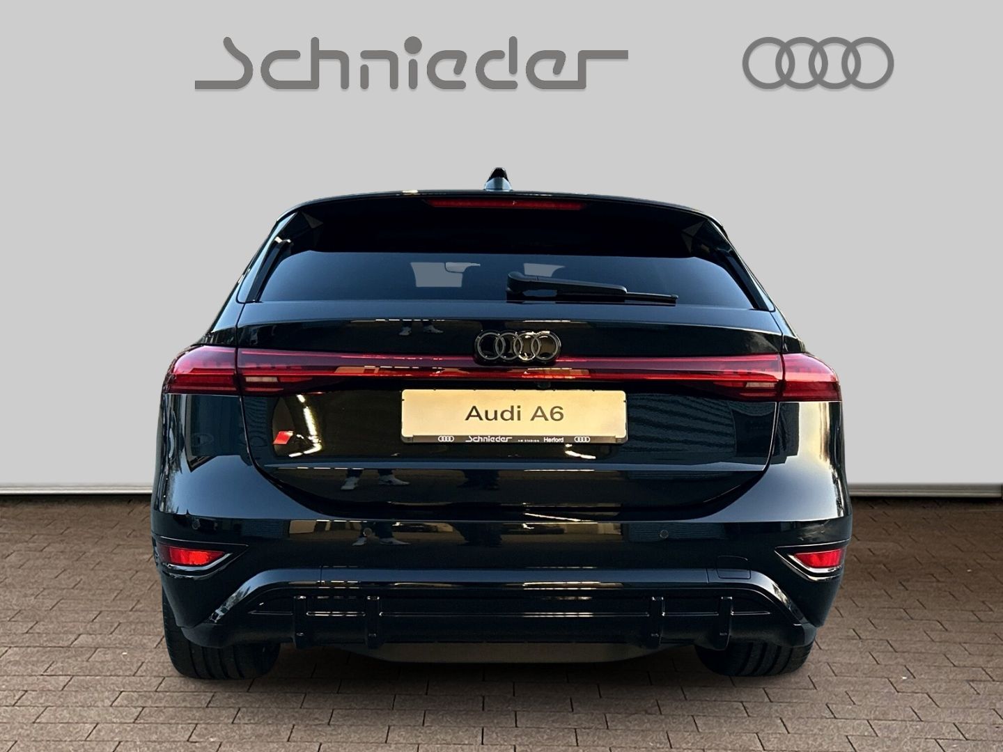 Fahrzeugabbildung Audi A6 AVANT PERFORM. LED,PANO,TECH PLUS,B&O,KAMERA