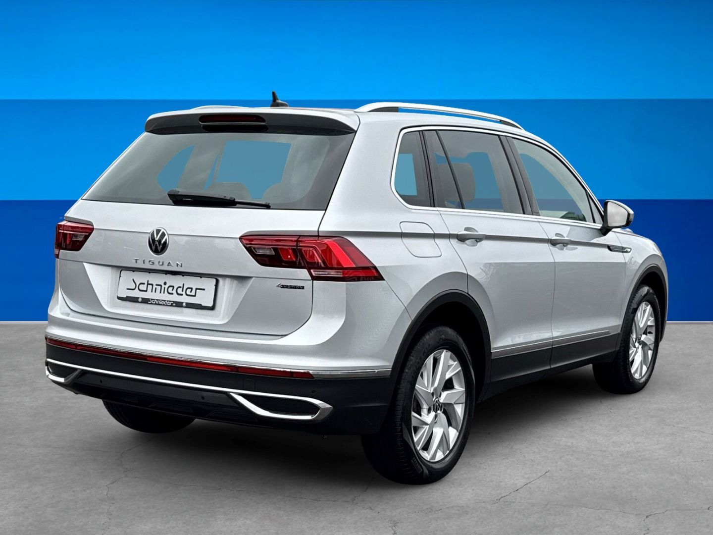 Fahrzeugabbildung Volkswagen Tiguan 2.0 TDI Elegance 4Motion Rear View AHK