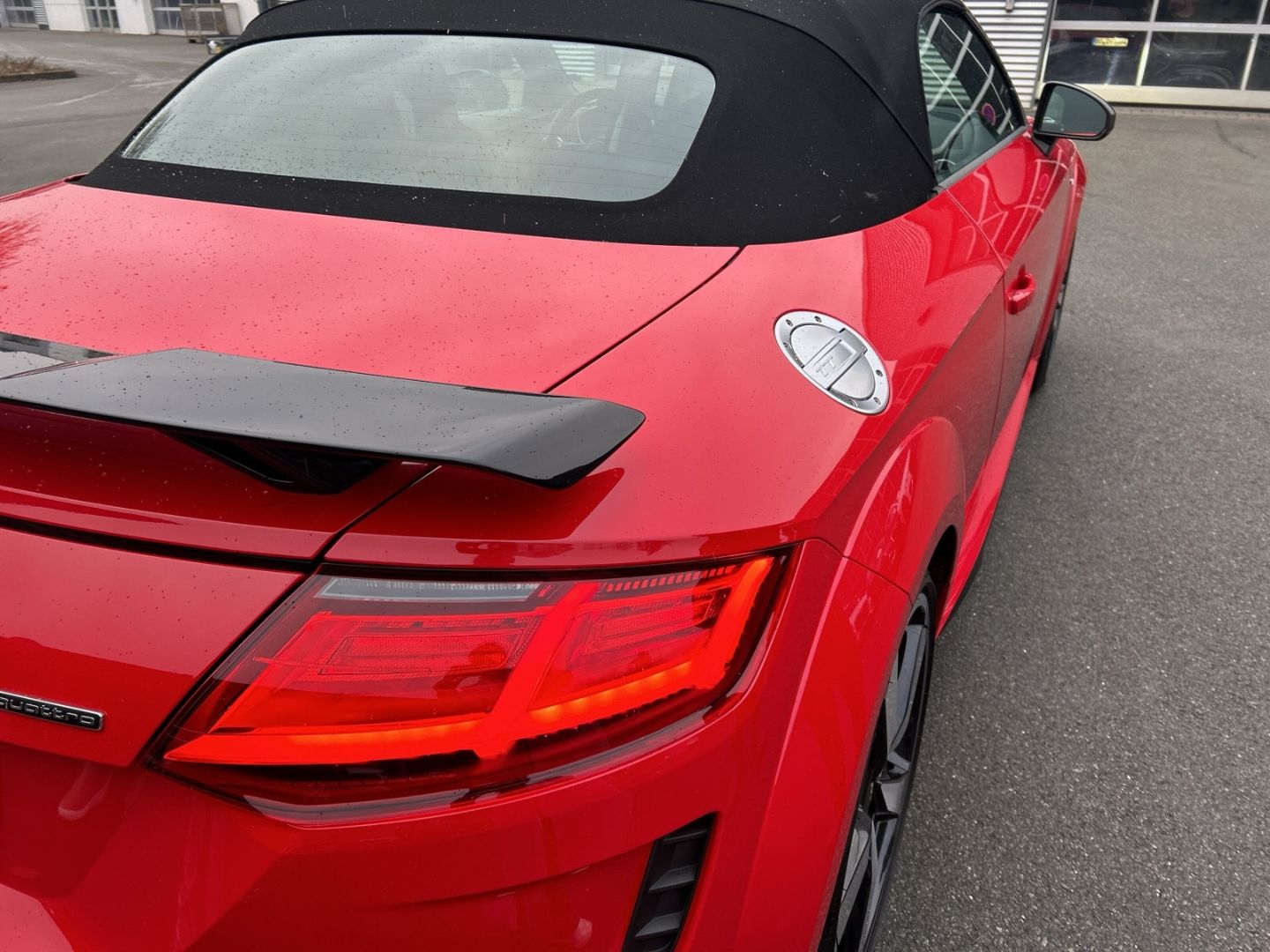 Fahrzeugabbildung Audi TT 2.0TFSI ROADSTER QUATTRO LED,VIRTUAL,SHZ,COMP